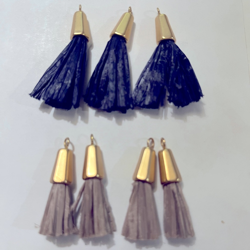 Elegant Gold and Navy/Taupe Tassel Set